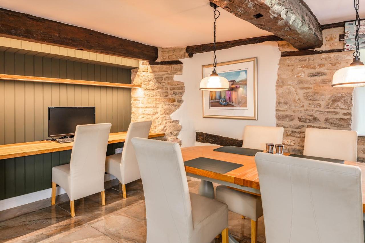 Stylish Central 6 Bedroom Converted Granary Stamford Eksteriør bilde