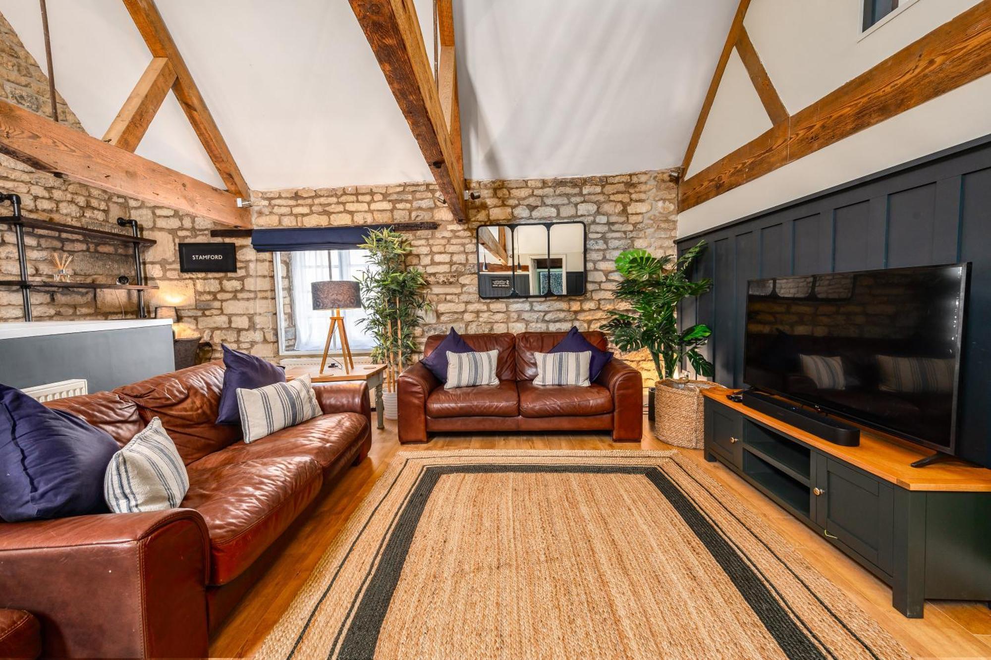 Stylish Central 6 Bedroom Converted Granary Stamford Eksteriør bilde